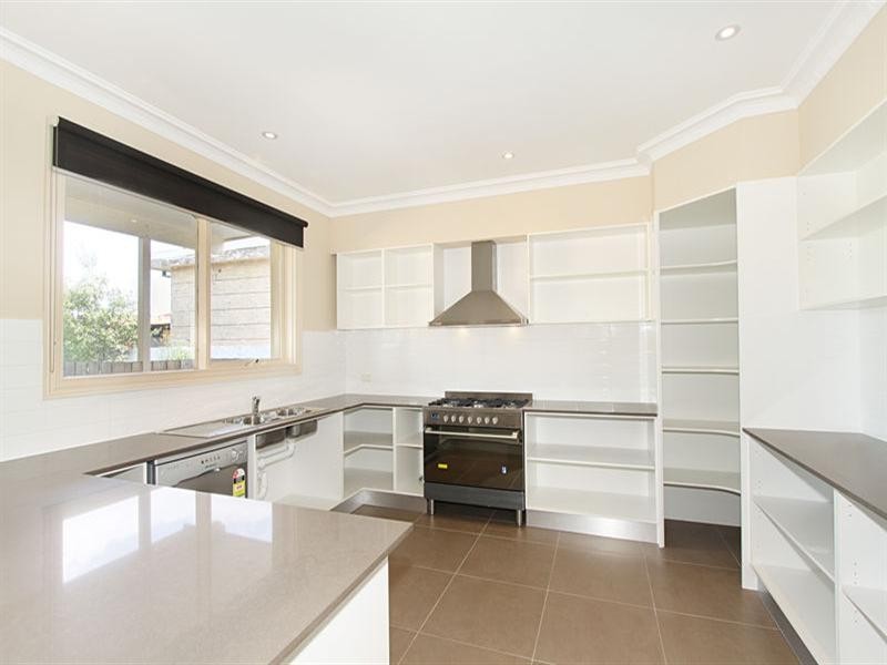 1/50 Edinburgh Street, Clayton VIC 3168