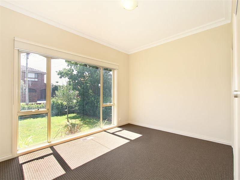 1/50 Edinburgh Street, Clayton VIC 3168