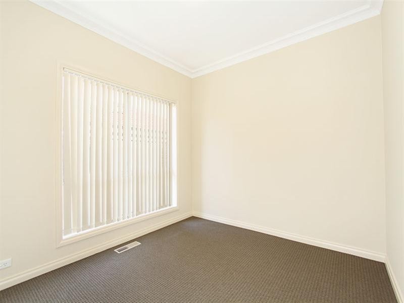 1/50 Edinburgh Street, Clayton VIC 3168