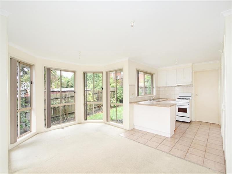 3/16 Adrienne Crescent, Mount Waverley VIC 3149