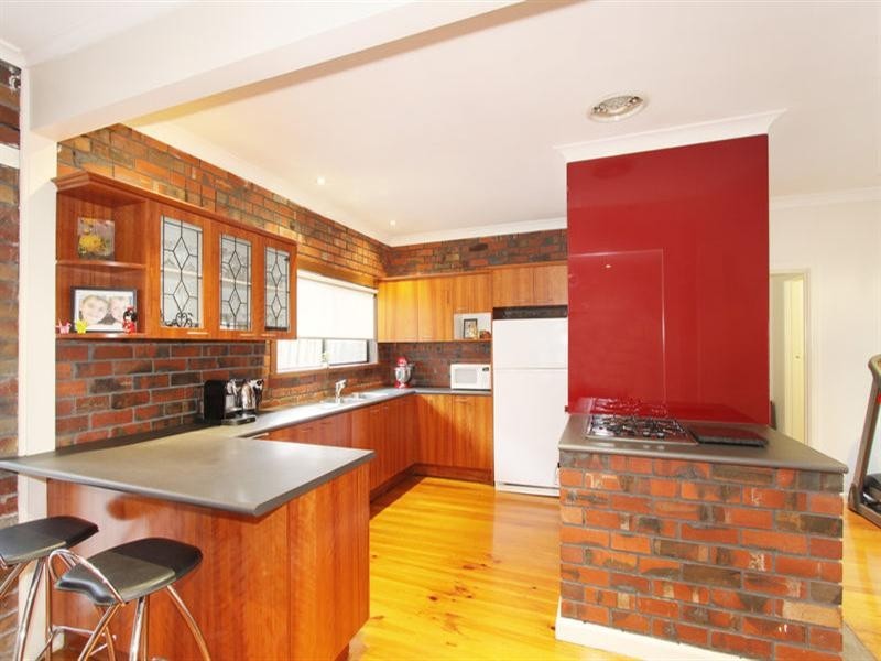 1/1 Kalymna Grove, Chadstone VIC 3148