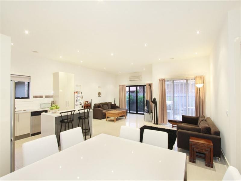 3/50 Hotham Street, Hughesdale VIC 3166