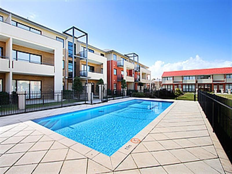 34/2 Greenfield Drive, Clayton VIC 3168