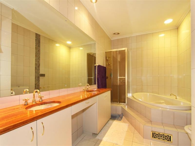 27-29 Clarke Road, Wheelers Hill VIC 3150