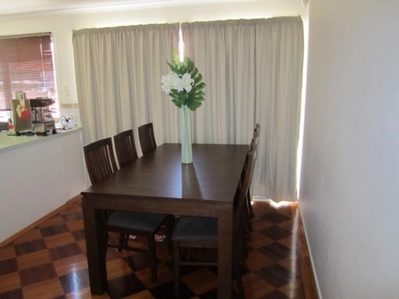 5 Crown Close, Oakleigh East VIC 3166