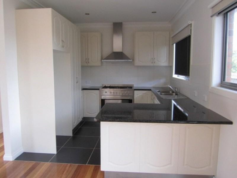 2/131 Tucker Road, Bentleigh VIC 3204