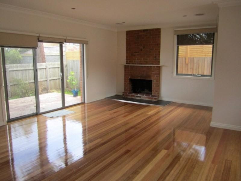 2/131 Tucker Road, Bentleigh VIC 3204