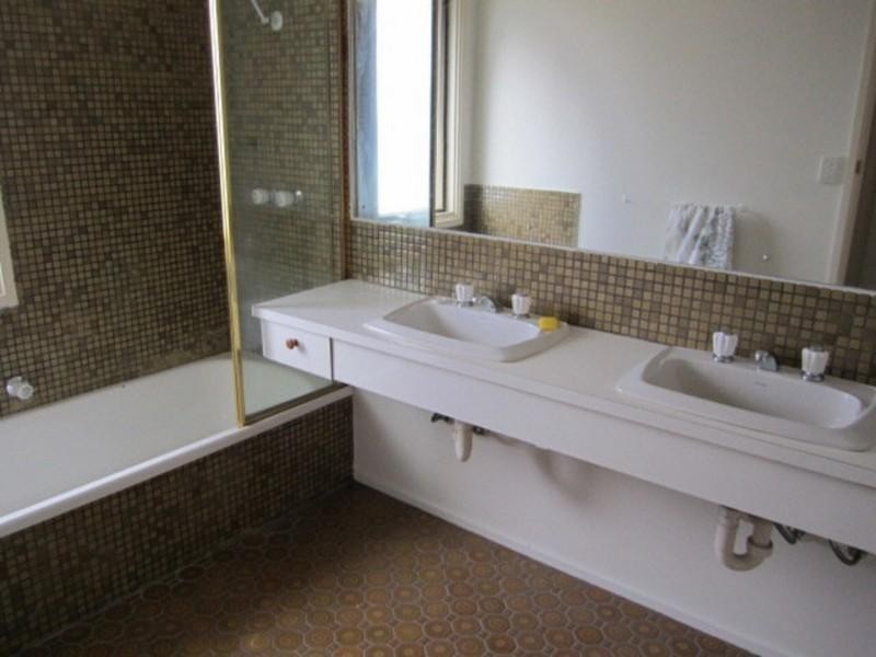 22 Calderwood Drive, Wheelers Hill VIC 3150