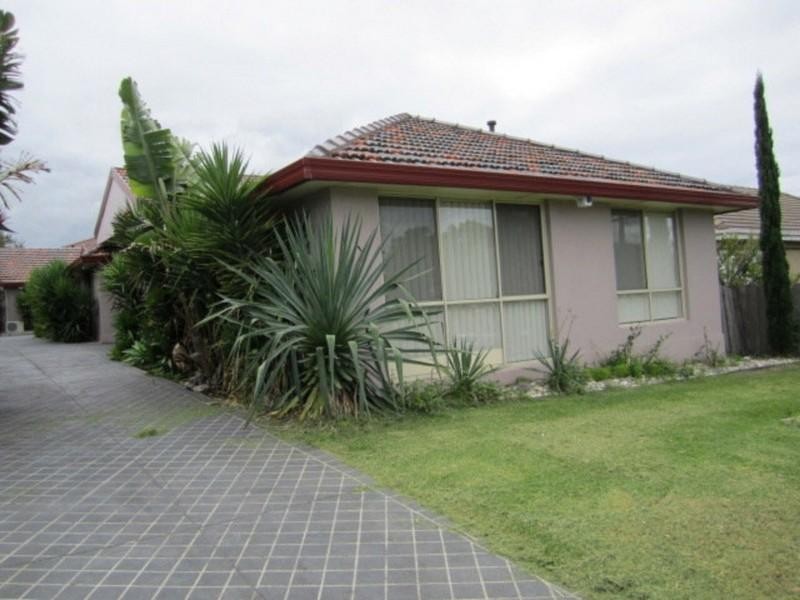 1/177 Carinish Road, Clayton VIC 3168