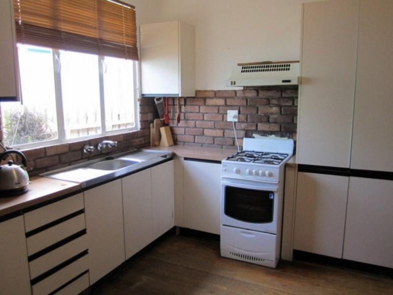 8 Jordan Street, Ashwood VIC 3147