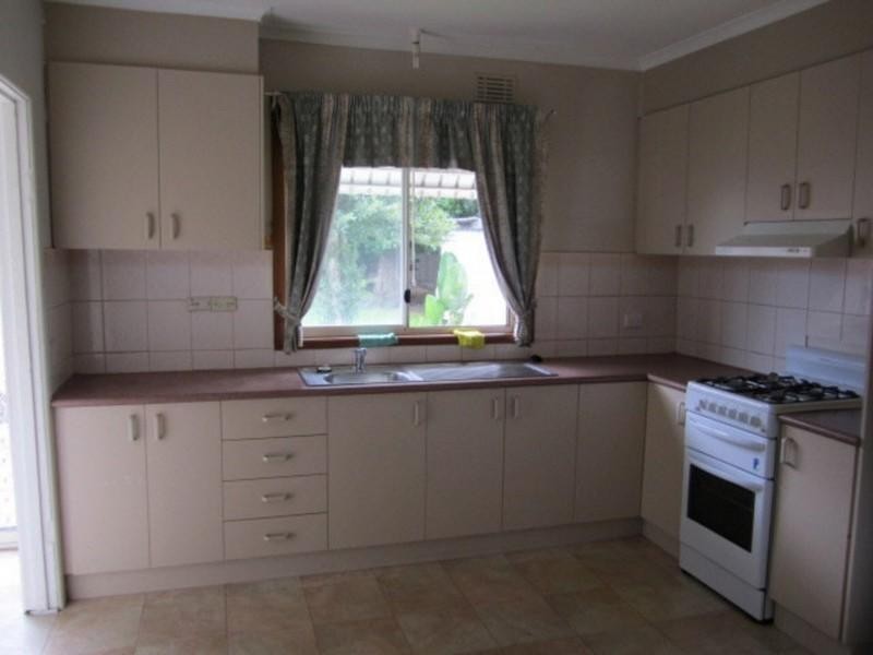 19 Byron Street, Clayton VIC 3168