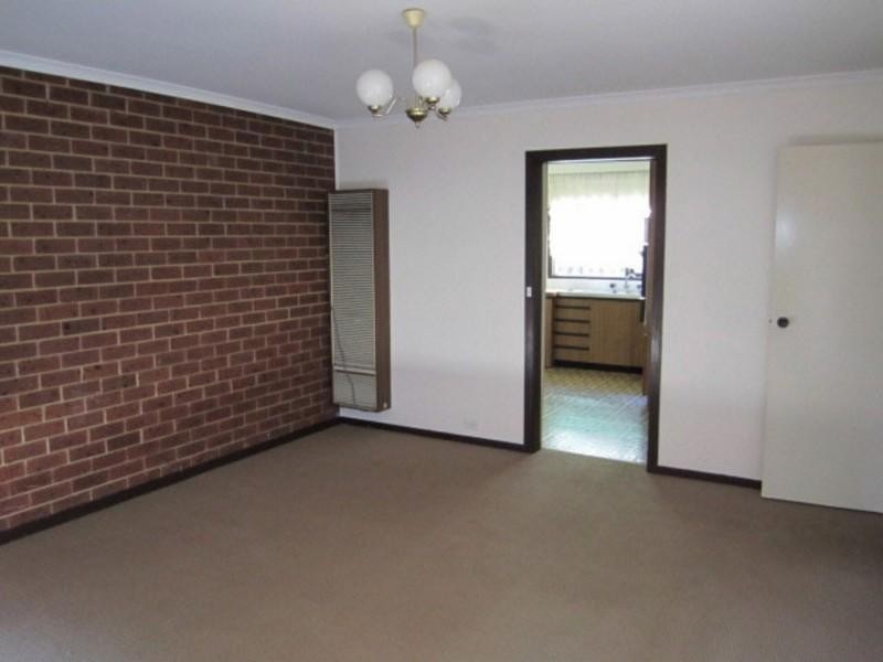 2/3 Crewe Road, Hughesdale VIC 3166