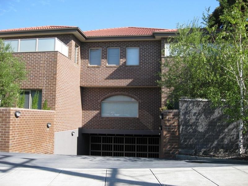 12/1214 Dandenong Road, Murrumbeena VIC 3163