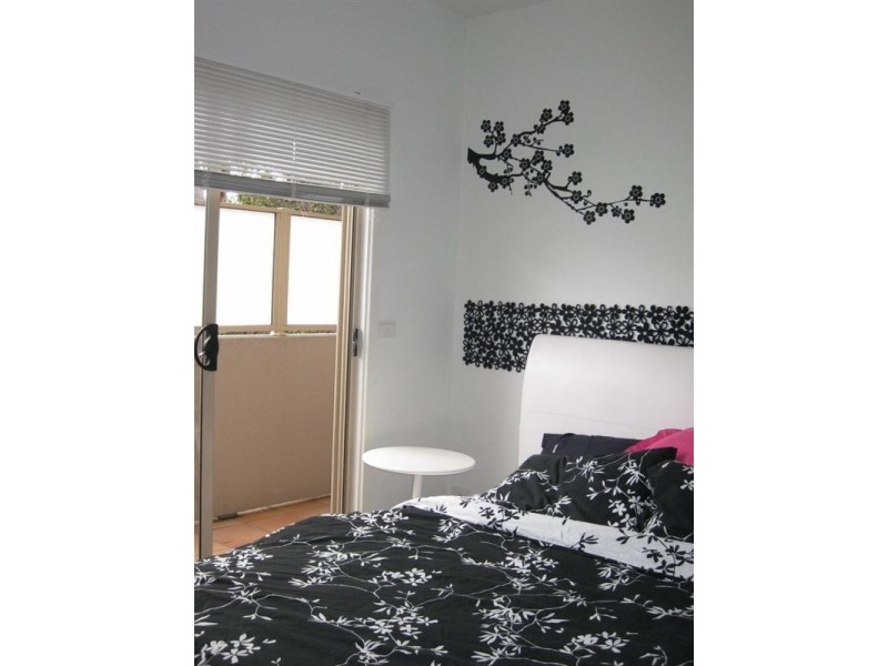 12/1214 Dandenong Road, Murrumbeena VIC 3163