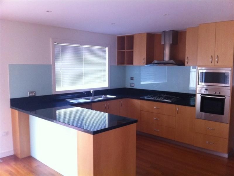 1/14 Moor Street, Bentleigh East VIC 3165