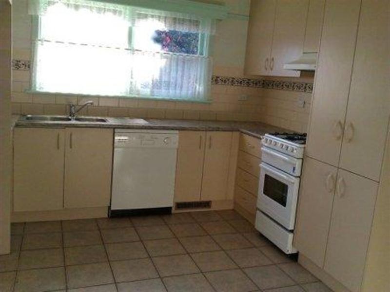 1/10 Bonham Street, Oakleigh VIC 3166