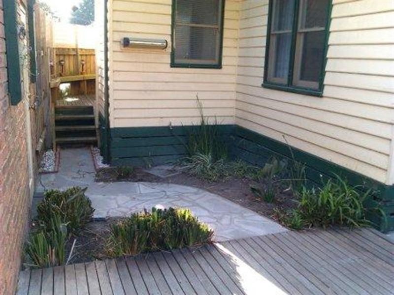 1/10 Bonham Street, Oakleigh VIC 3166