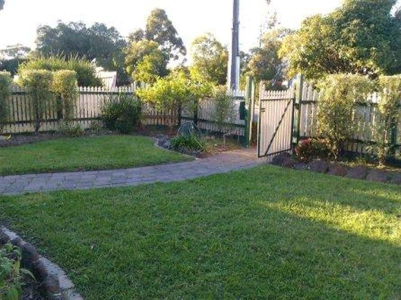 1/10 Bonham Street, Oakleigh VIC 3166