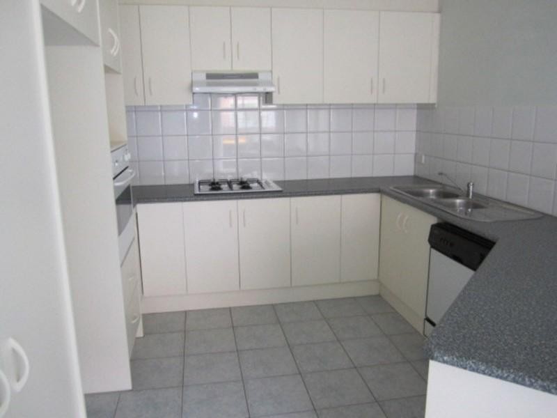 27 Elmtree Terrace, Chadstone VIC 3148