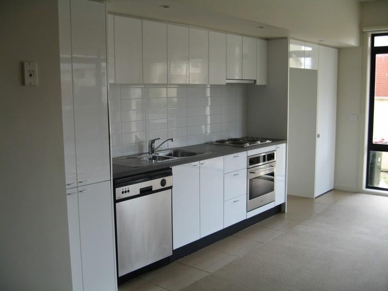 12 Shady Mews, Clayton VIC 3168