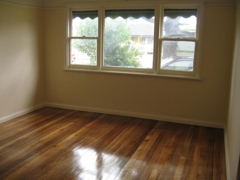 4 Harlington Street, Clayton VIC 3168