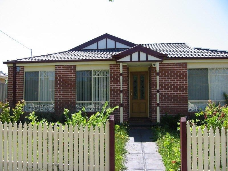 1/82 Macrina Street, Oakleigh East VIC 3166