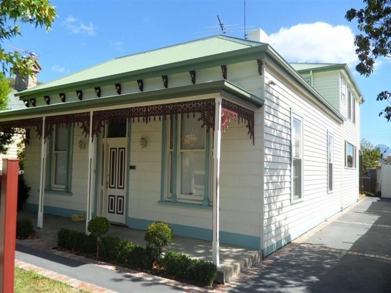 9 Downing Street, Oakleigh VIC 3166