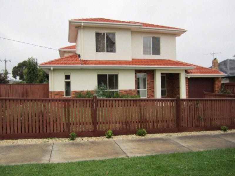 60 Moriah Street, Clayton VIC 3168