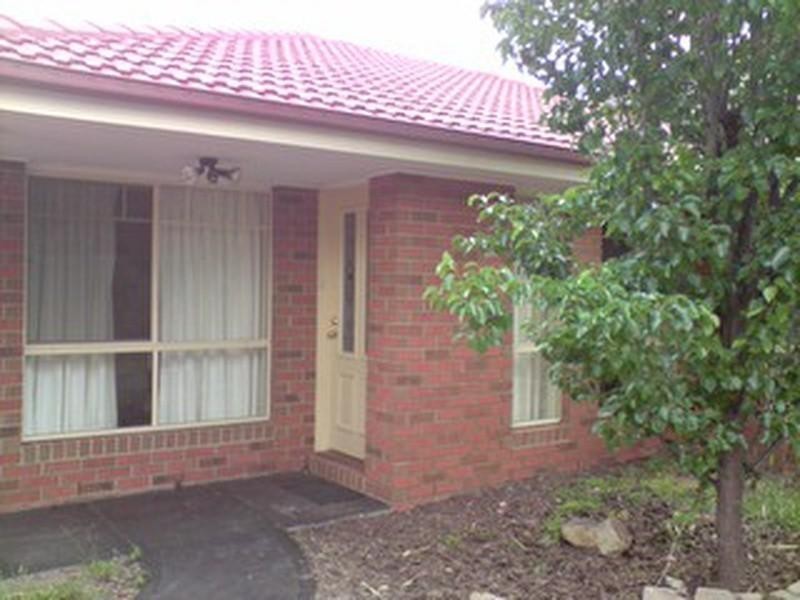 2/5 Oakleigh Street, Oakleigh East VIC 3166