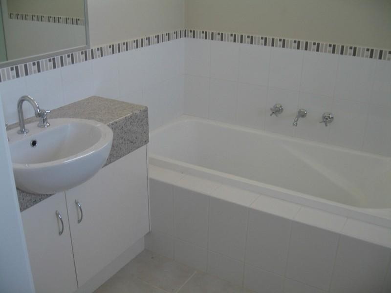 11A Clovis Street, Oakleigh East VIC 3166