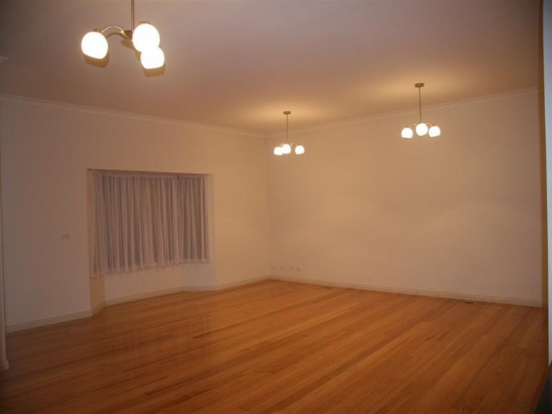 2/1 Francis Street, Clayton VIC 3168