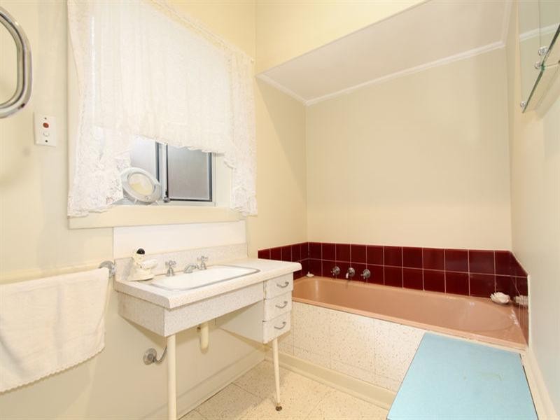 70 Macrina Street, Oakleigh East VIC 3166