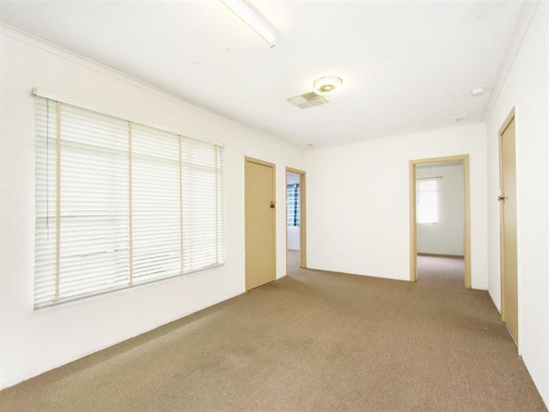 1/10 Moorong Street, Chadstone VIC 3148