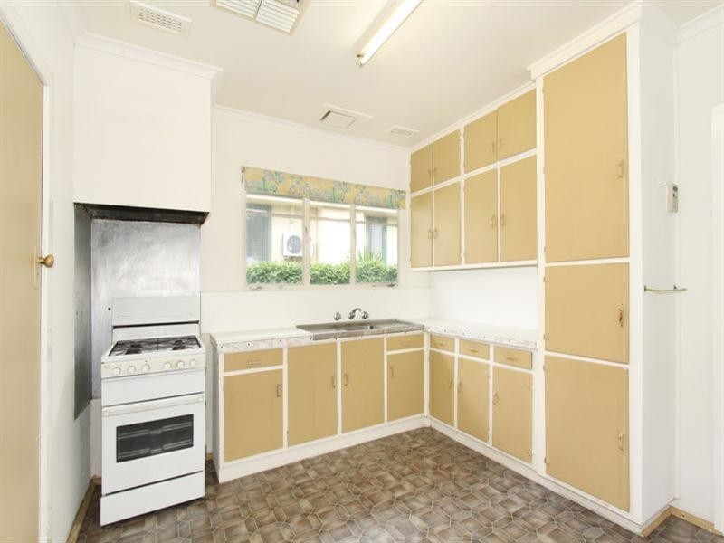 1/10 Moorong Street, Chadstone VIC 3148