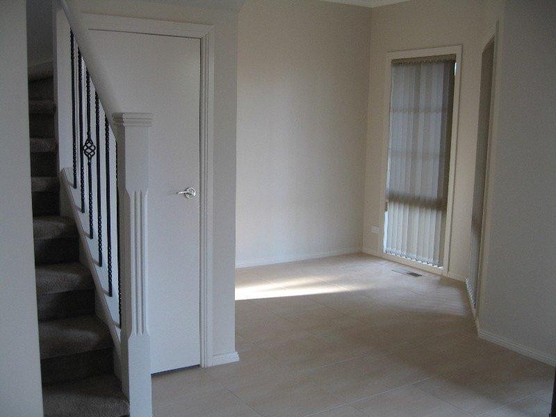 1/1765 Dandenong Road, Oakleigh East VIC 3166