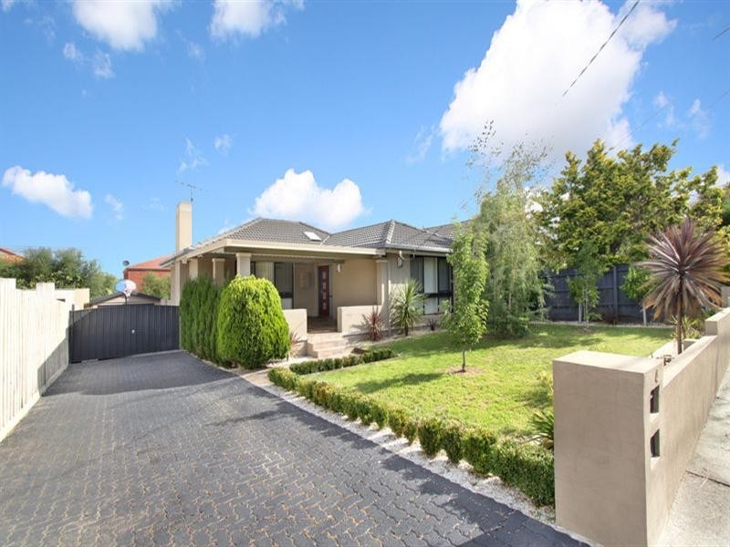 4 Rosemary Street, Chadstone VIC 3148