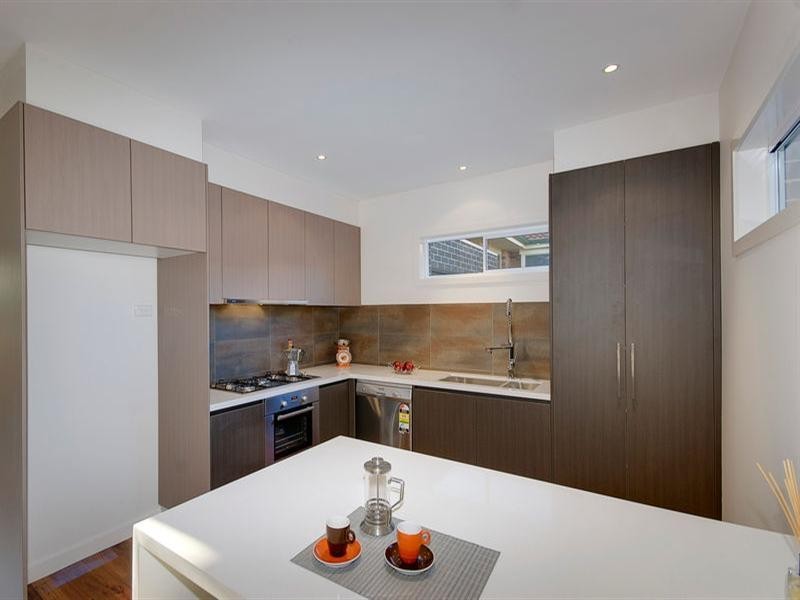 2/41 Eulinga Road, Clarinda VIC 3169