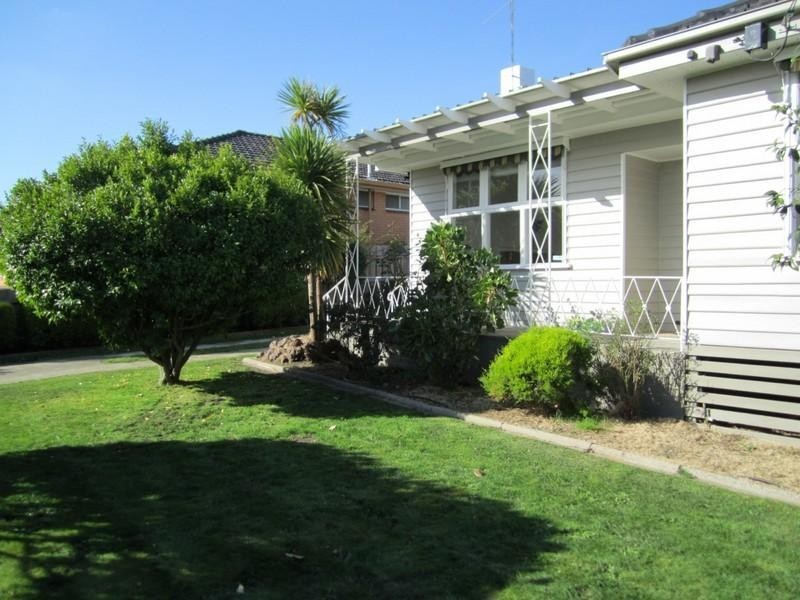 20 Alexander Avenue, Oakleigh East VIC 3166