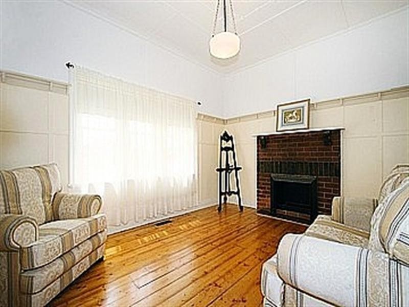 4 George Street, Oakleigh VIC 3166