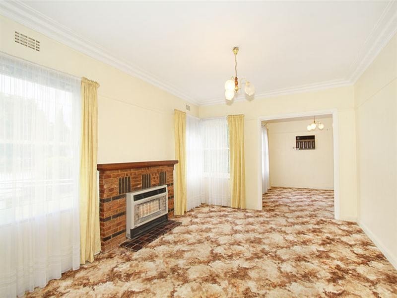 14 Claudel Street, Oakleigh East VIC 3166