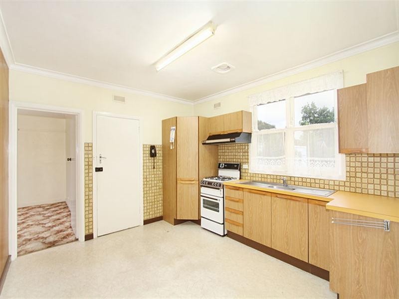 14 Claudel Street, Oakleigh East VIC 3166