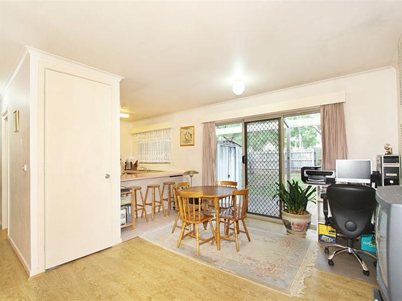 12 Wellington Road, Clayton VIC 3168