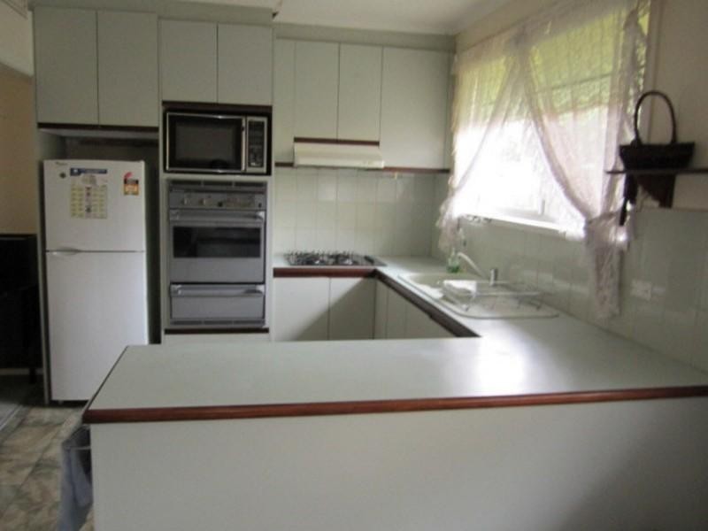 2 Karla Court, Notting Hill VIC 3168