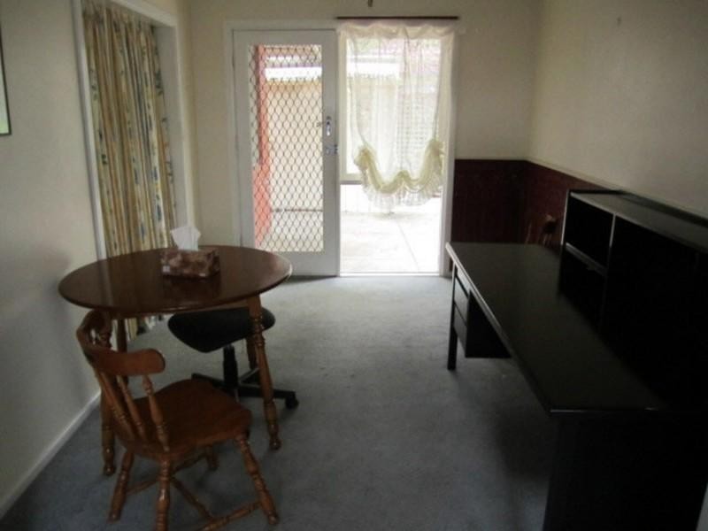 2 Karla Court, Notting Hill VIC 3168