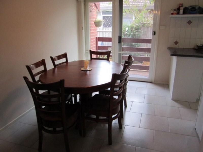 2/5 Bowen Street, Hughesdale VIC 3166