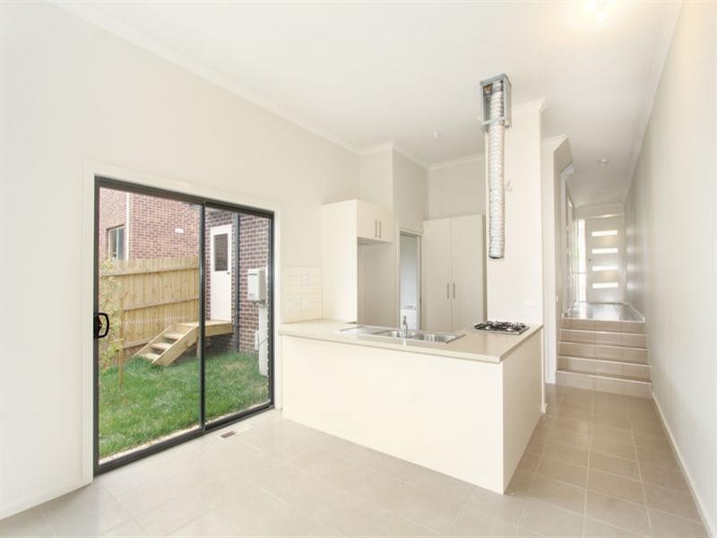 1/30 Westbrook Street, Chadstone VIC 3148