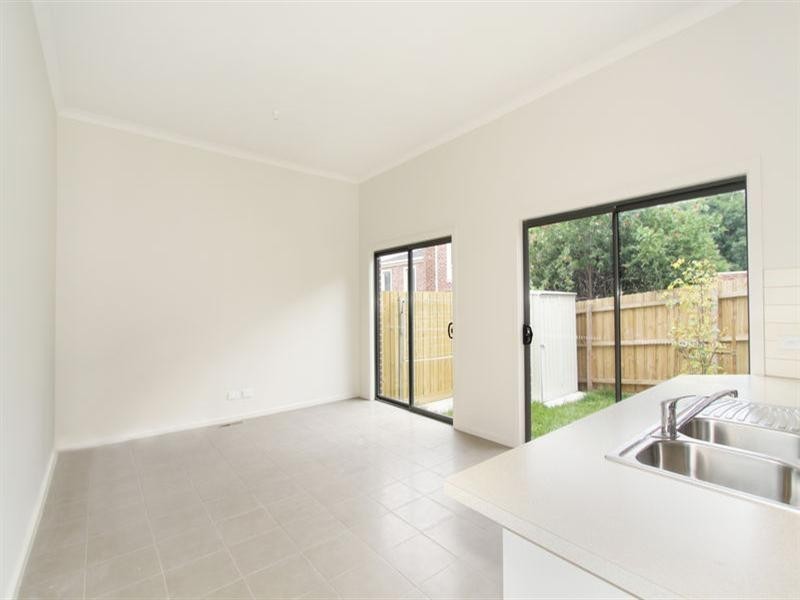 1/30 Westbrook Street, Chadstone VIC 3148