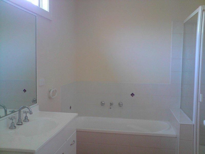 147B Atherton Road, Oakleigh VIC 3166