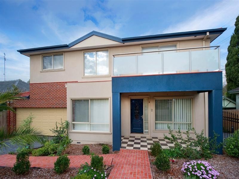 4 Peak Street, Malvern East VIC 3145