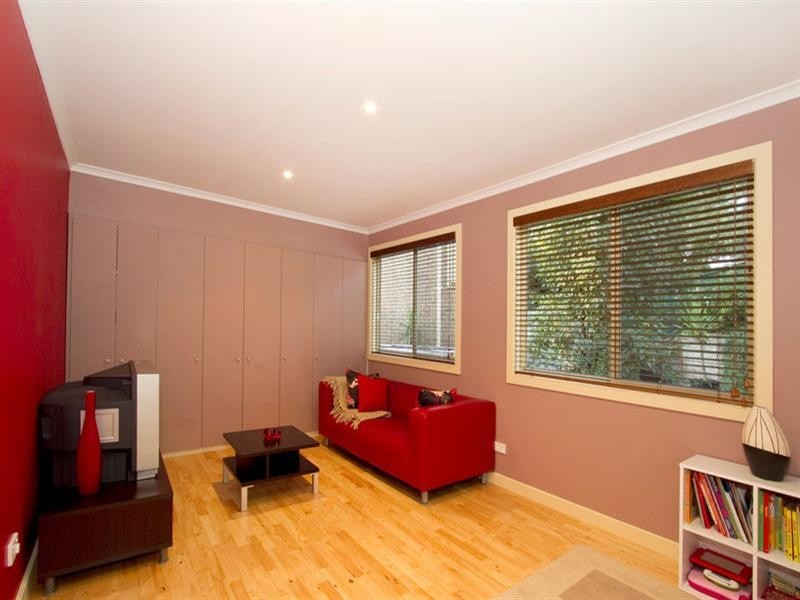 23 Gateway Close, Chadstone VIC 3148